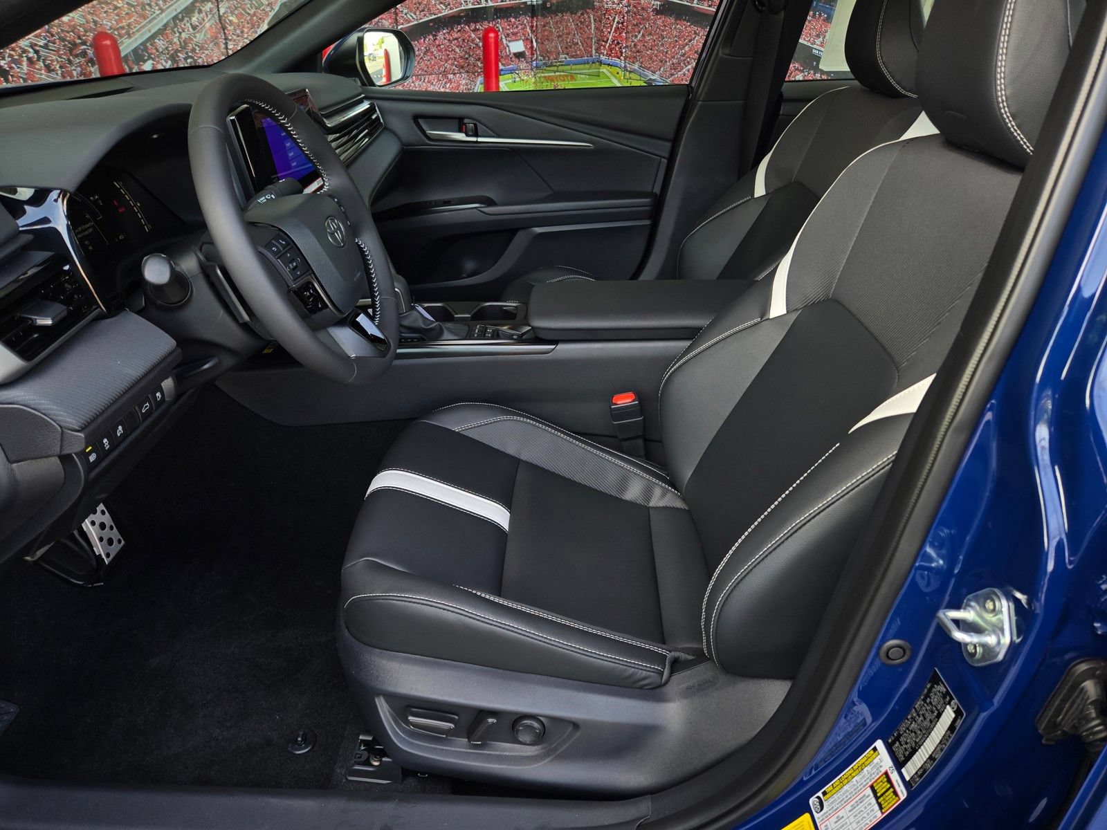 Certified 2026 Toyota Camry SE FWD image 15