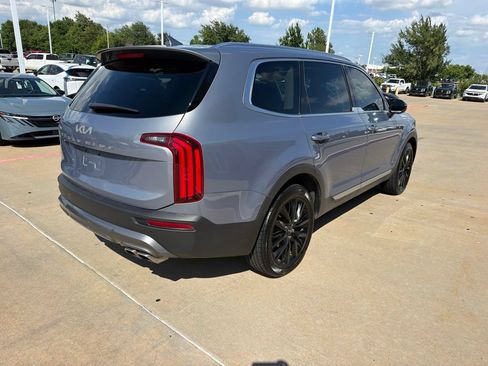 Used 2022 Kia Telluride SX FWD image 5