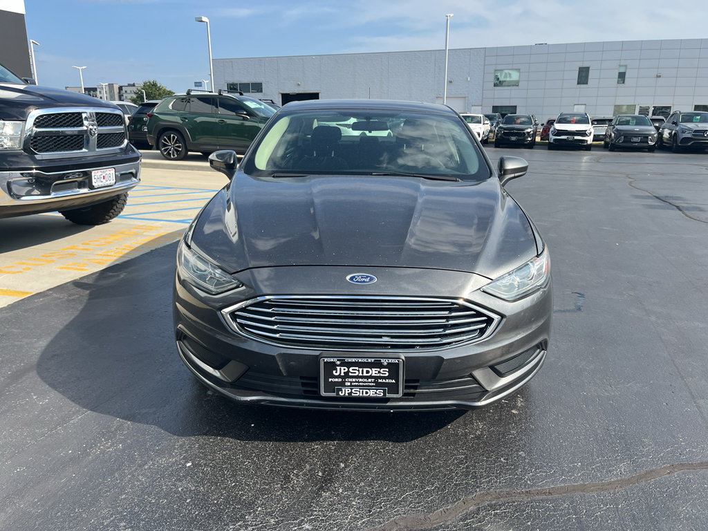 Used 2018 Ford Fusion SE FWD image 5