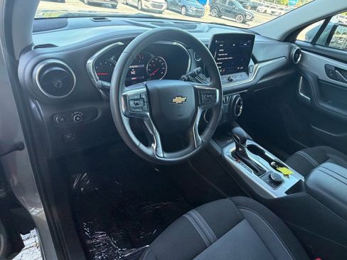 Used 2024 Chevrolet Blazer LT w/ Convenience Package FWD image 27