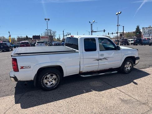Used 2003 Chevrolet Silverado 1500 LS w/ Off-Road Package AWD/4WD image 7