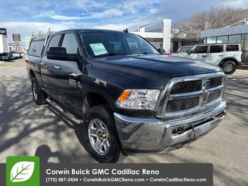 Used 2014 RAM 2500 SLT w/ Luxury Group image 3