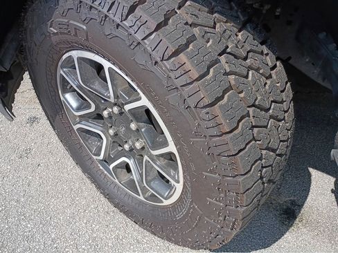 Used 2022 Ford F150 XLT w/ Equipment Group 302A High image 19