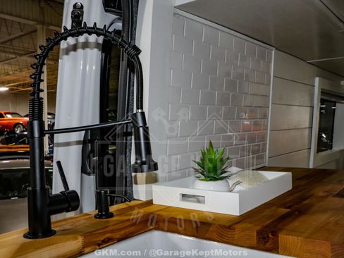 Used 2020 Mercedes-Benz Sprinter 2500 image 99