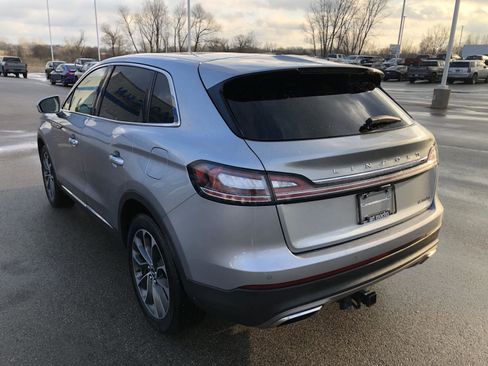 Used 2023 Lincoln Nautilus Reserve AWD/4WD image 3