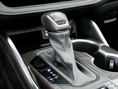 Used 2022 Toyota Highlander Platinum image 18