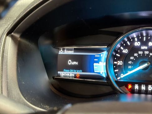 Used 2018 Ford Explorer Limited w/ Equipment Group 301A image 12