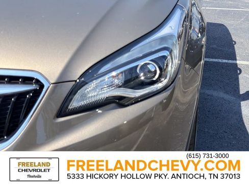 Used 2019 Buick Envision Essence FWD image 10