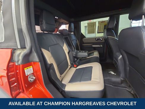 Used 2022 Ford Bronco Wildtrak image 35