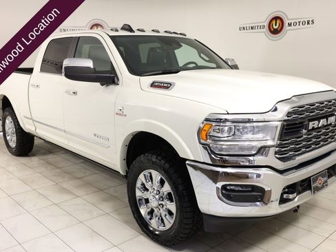 Used 2022 RAM 3500 Limited AWD/4WD image 39