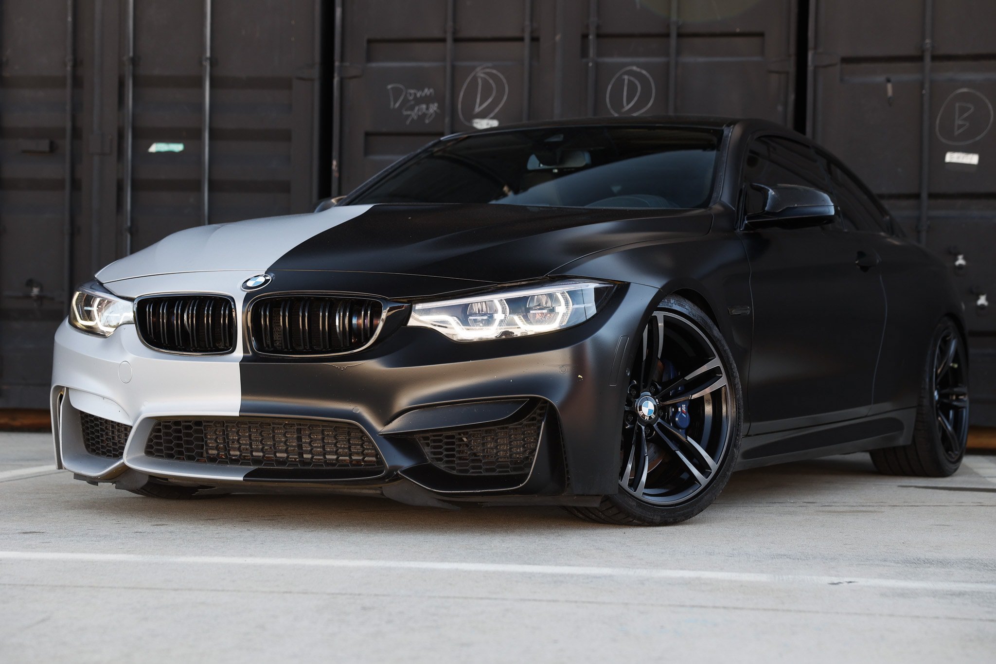 Used 2019 BMW M4 Coupe w/ Executive Package RWD image 1