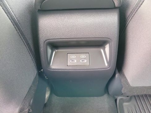 Used 2024 Toyota Corolla LE FWD image 8