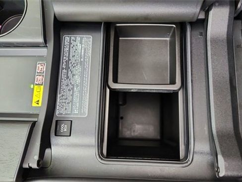 Used 2024 Lexus LX 600 4WD w/ Luxury Package image 55