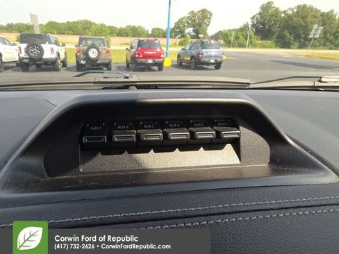 Used 2023 Ford Ranger Lariat w/ Tremor Off-Road Package AWD/4WD image 12