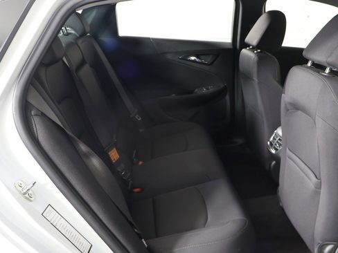 Used 2024 Chevrolet Malibu LT image 25