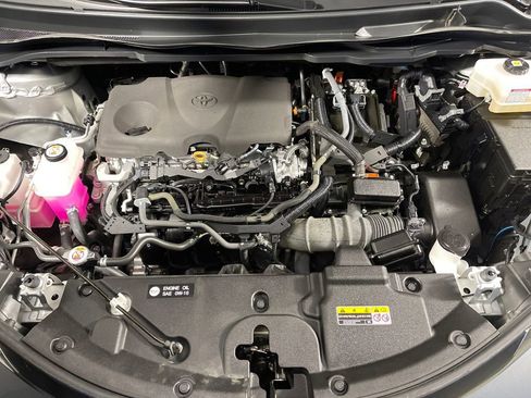 Certified 2023 Toyota Sienna XLE image 9