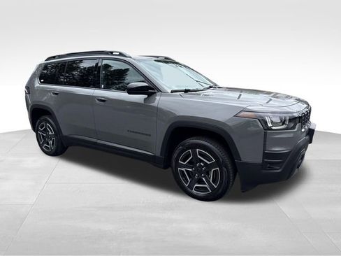 New 2026 Jeep Cherokee Laredo AWD/4WD image 1