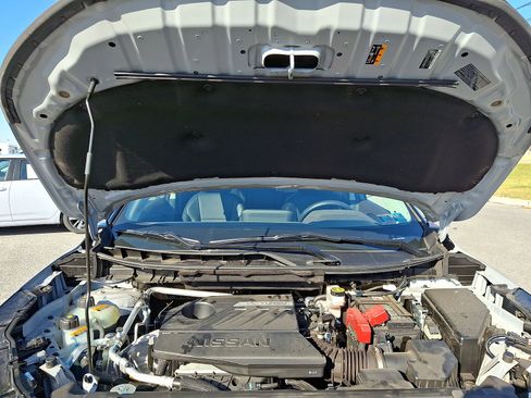 Used 2023 Nissan Rogue SL w/ SL Premium Package image 27