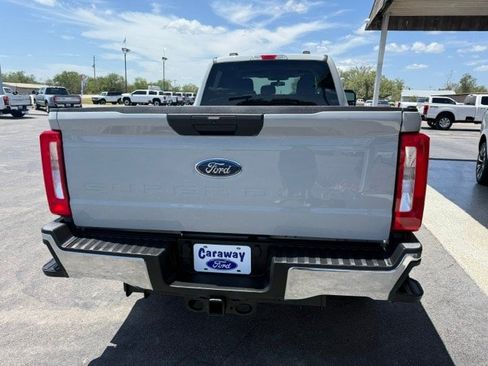 Used 2025 Ford F250 XLT AWD/4WD image 6
