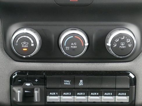 New 2023 RAM 3500 Tradesman image 17