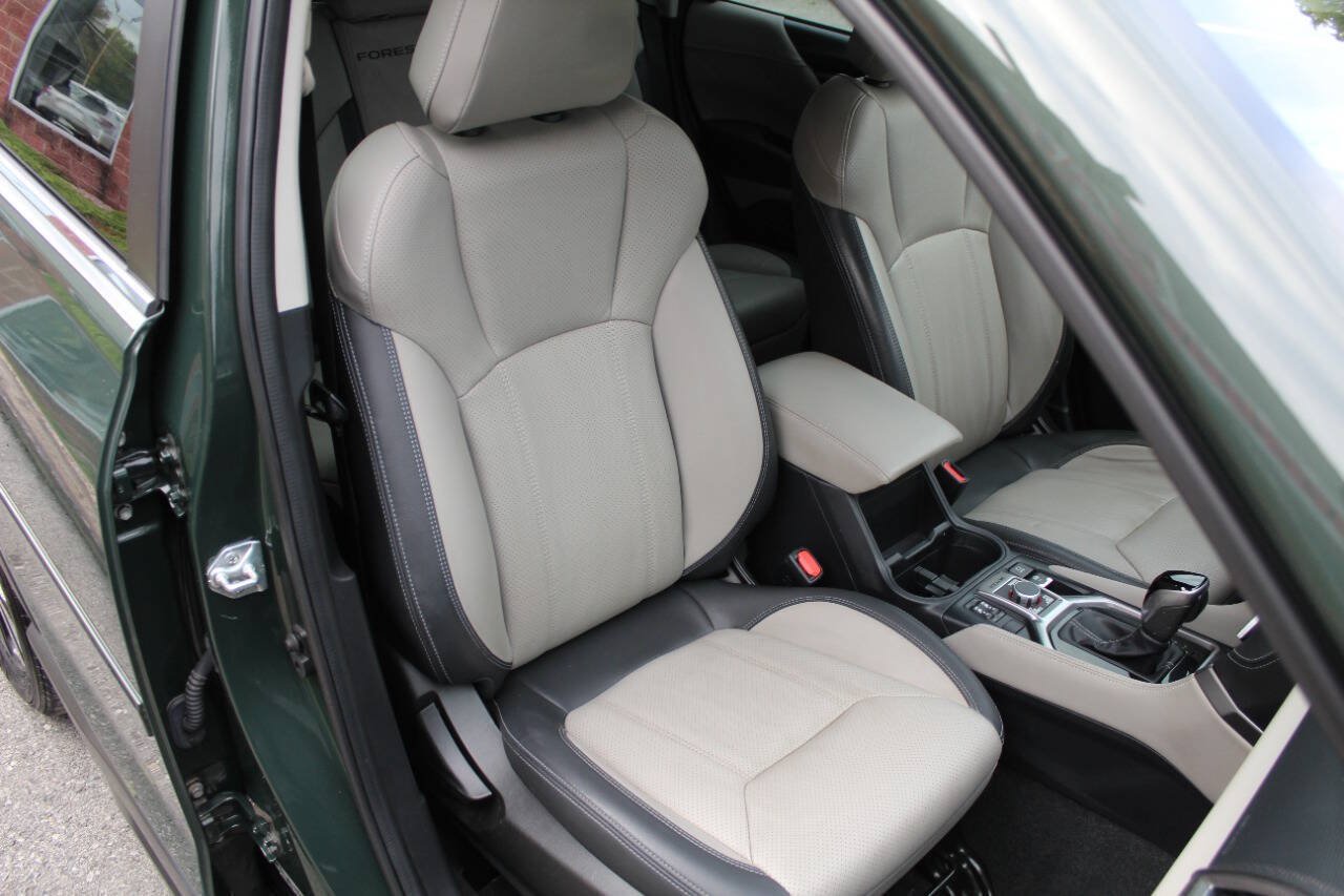 Used 2023 Subaru Forester Limited AWD/4WD image 15
