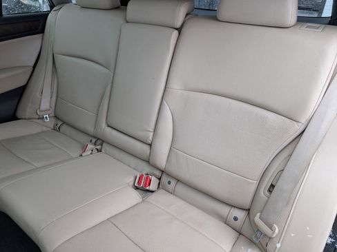 Used 2015 Subaru Outback 2.5i Limited image 7