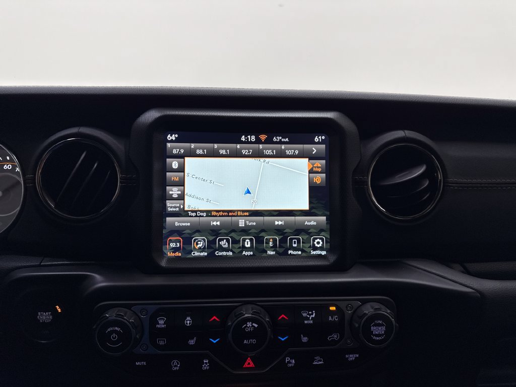 Used 2021 Jeep Gladiator Overland AWD/4WD image 19