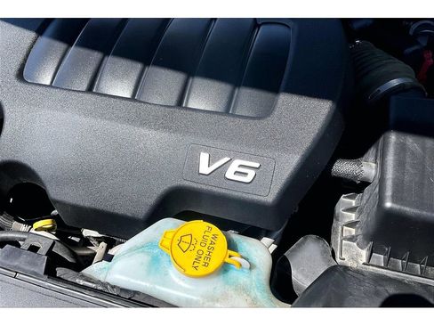 Used 2018 Dodge Journey GT w/ Nav & Sun Group image 36