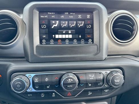 Used 2019 Jeep Wrangler Unlimited Sport S AWD/4WD image 19