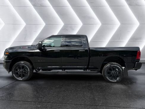 New 2026 RAM 2500 Big Horn AWD/4WD image 3