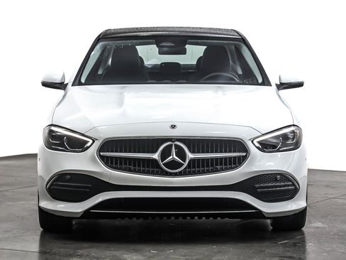 Used 2023 Mercedes-Benz C 300 Sedan image 2