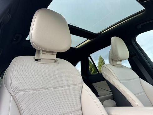 New 2026 Mercedes-Benz GLC 300 4MATIC image 17