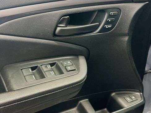 Used 2023 Honda Passport EX-L image 15