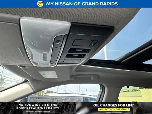 New 2026 Nissan Rogue Platinum w/ Platinum Premium Package AWD/4WD image 33