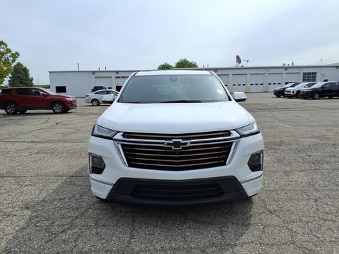 Certified 2023 Chevrolet Traverse High Country w/ LPO, Floor Liner Package FWD image 2