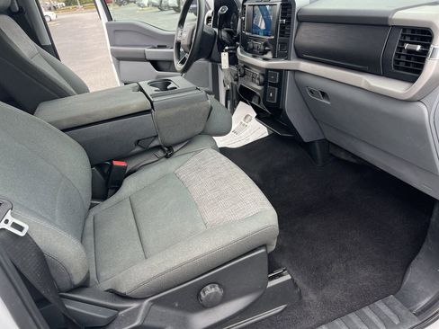 Used 2023 Ford F150 XLT AWD/4WD image 34