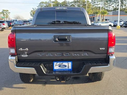 Used 2022 Toyota Tacoma SR5 image 4