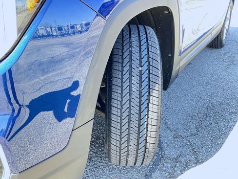 Certified 2023 GMC Terrain SLE w/ Driver Convenience Package image 23