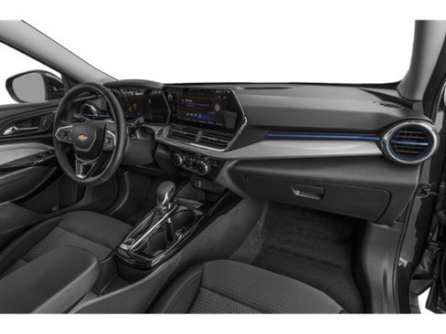 Used 2024 Chevrolet Trax LT FWD image 12