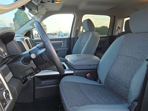 Used 2018 RAM 1500 Big Horn image 17