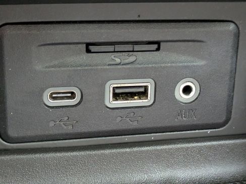 Used 2019 GMC Terrain Denali w/ LPO, 'HIT The Road' Package image 25