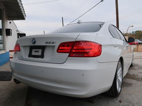 Used 2011 BMW 328i Coupe w/ Premium Pkg image 8