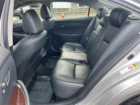 Used 2010 Lexus ES 350 image 8