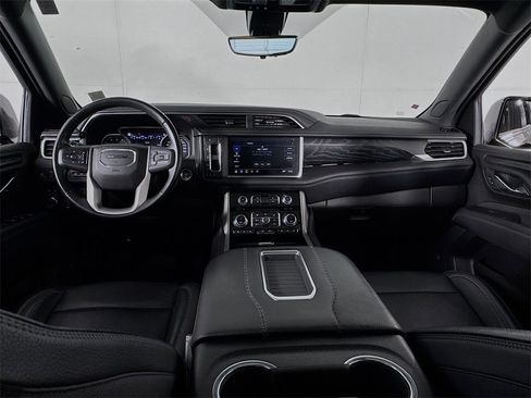 Used 2021 GMC Yukon Denali image 35