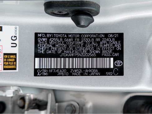 Used 2022 Toyota Prius Prime XLE FWD image 26