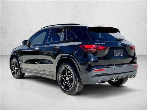 Used 2025 Mercedes-Benz GLA 250 image 13