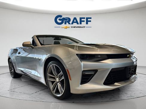 Used 2016 Chevrolet Camaro SS RWD image 2