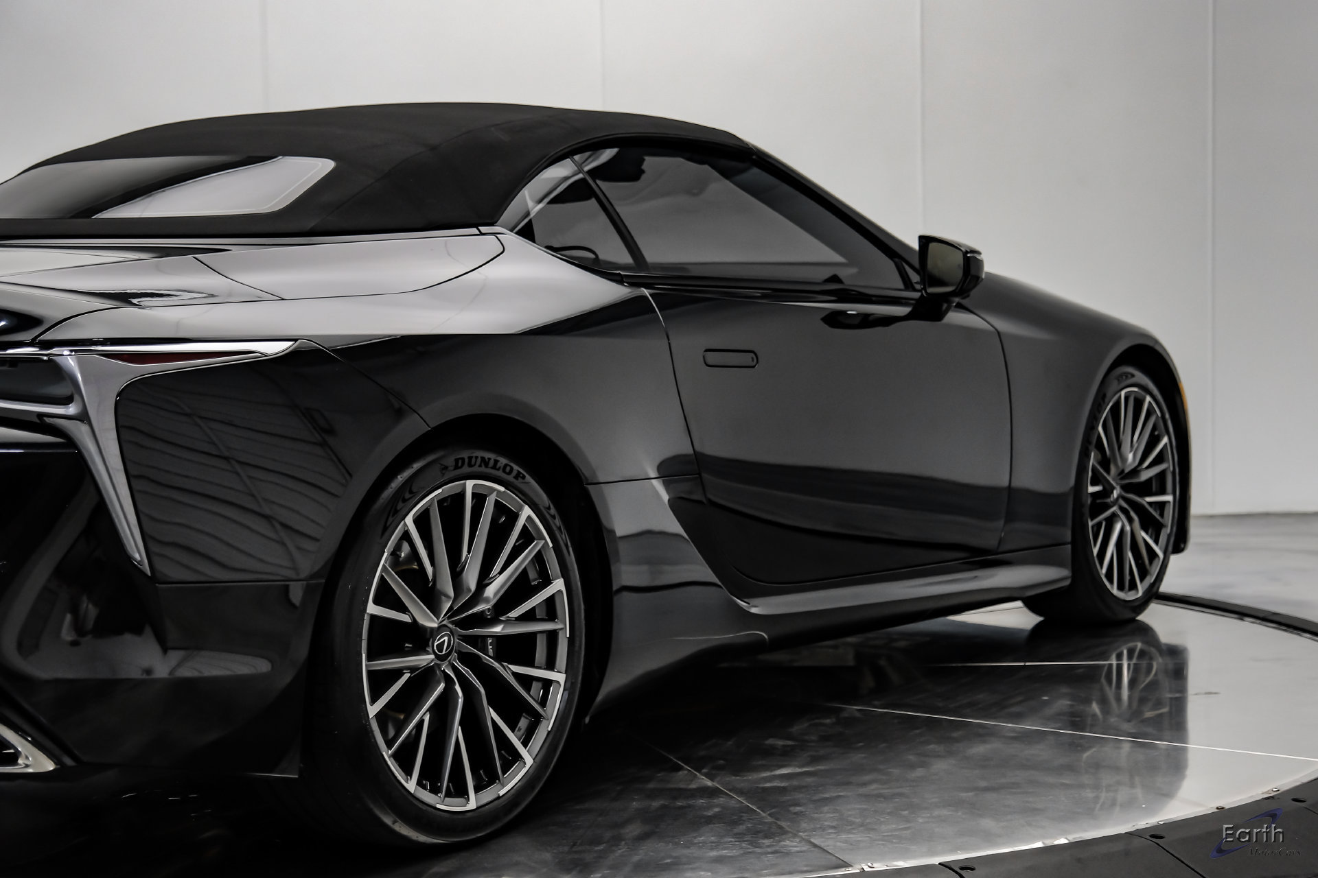 Used 2024 Lexus LC 500 Convertible w/ Touring Package RWD image 19