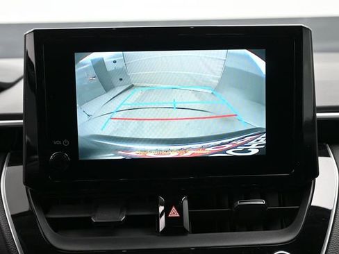 Used 2023 Toyota Corolla LE image 16