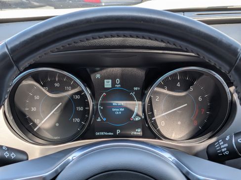 Used 2020 Jaguar F-PACE S AWD/4WD image 28